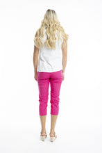 Laden Sie das Bild in den Galerie-Viewer, Hose Orientique, Style: Bangalene Capri Pants with Pockets, Farbe: Hot Pink, *Sale*