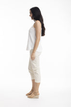 Laden Sie das Bild in den Galerie-Viewer, Hose Orientique, Style: Bangalene Capri Pants with Pockets, Farbe: Sand, *Sale*