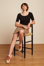 Laden Sie das Bild in den Galerie-Viewer, Rock King Louie, Style: Border Skirt Twisted, Farbe: Black, *Sale*