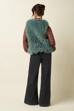 Laden Sie das Bild in den Galerie-Viewer, Weste King Louie, Style: Cilla Gilet Empire, Farbe: Silver Green, *New in*