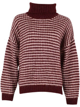 Laden Sie das Bild in den Galerie-Viewer, Pullover Danefae, Style: Danecaring Alpaca Rollneck Sweater, Farbe: Merlot/Powder *New in*