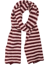Laden Sie das Bild in den Galerie-Viewer, Schal Danefae, Style: Danefrosty Wollschal, Farbe: Dk Merlot/Pulver *New in*
