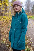 Laden Sie das Bild in den Galerie-Viewer, Jacke Danefae, Danenora Winterparka, Farbe: Slate (petrol), *New in*