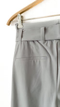 Laden Sie das Bild in den Galerie-Viewer, Hose Liepelt Design, Style: Lisa, Farbe: Lightgrey *Sale*