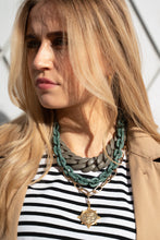 Laden Sie das Bild in den Galerie-Viewer, Kette Lumisha, Style: N278 KETTE RUBY Farbe: Cactus *Sale*