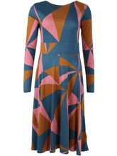 Laden Sie das Bild in den Galerie-Viewer, Kleid Danefae Style: ORGANIC - Danesigrid Interlock Dress Tobacco TRIANGULATE *Sale*