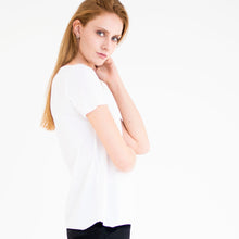 Laden Sie das Bild in den Galerie-Viewer, Shirt Liepelt Design, Style: Billy Ease, Farbe: white, *Sale*