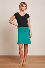 Laden Sie das Bild in den Galerie-Viewer, Rock King Louie; Style Border Skirt Milano Uni in Kayaking Green, *New in*
