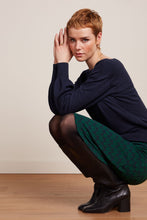 Laden Sie das Bild in den Galerie-Viewer, Rock King Louie, Style: Border Skirt Duffy Jacquard; Farbe: 445 Evening Blue *Sale*
