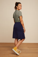 Laden Sie das Bild in den Galerie-Viewer, Rock King Louie, Style: Border Skirt Milano Uni Farbe: Evening Blue *New in*
