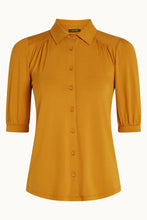 Laden Sie das Bild in den Galerie-Viewer, Bluse King Louie, Style: Carina Bluse Viscose Light, Farbe: Inca Gold, *New in*
