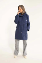 Laden Sie das Bild in den Galerie-Viewer, Wintermantel Danefae, Style: Danenora Winter Parka, Farbe: 3954 Grey Marine, *New in
