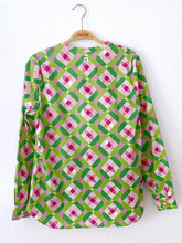 Laden Sie das Bild in den Galerie-Viewer, Bluse Liepelt Design, Style: Tara Airy, Farbe: green *New in*
