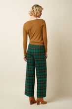 Laden Sie das Bild in den Galerie-Viewer, Hose King Louie, Style: Rosa Pants Leeds Check, Farbe: 445-Evening Blue - Leeds Check  *New in*
