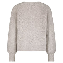 Laden Sie das Bild in den Galerie-Viewer, Stickjacke Red Button, Style: Cardigan Ajour Sparkle, Farbe: Stone, *New in*
