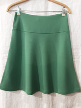 Laden Sie das Bild in den Galerie-Viewer, Rock King Louie, Style: Border Skirt Milano uni neptune green *Sale*
